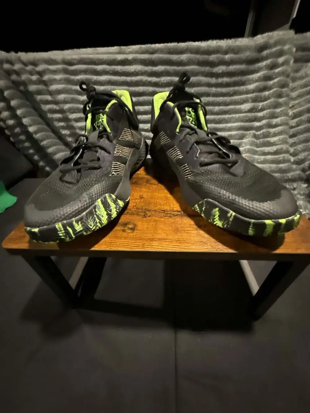 Adidas Marvel x D.O.N. Issue #1 Stealth Spider-Man Basketball Shoes